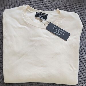 Banana Republic Soft Cream Crewneck Sweater